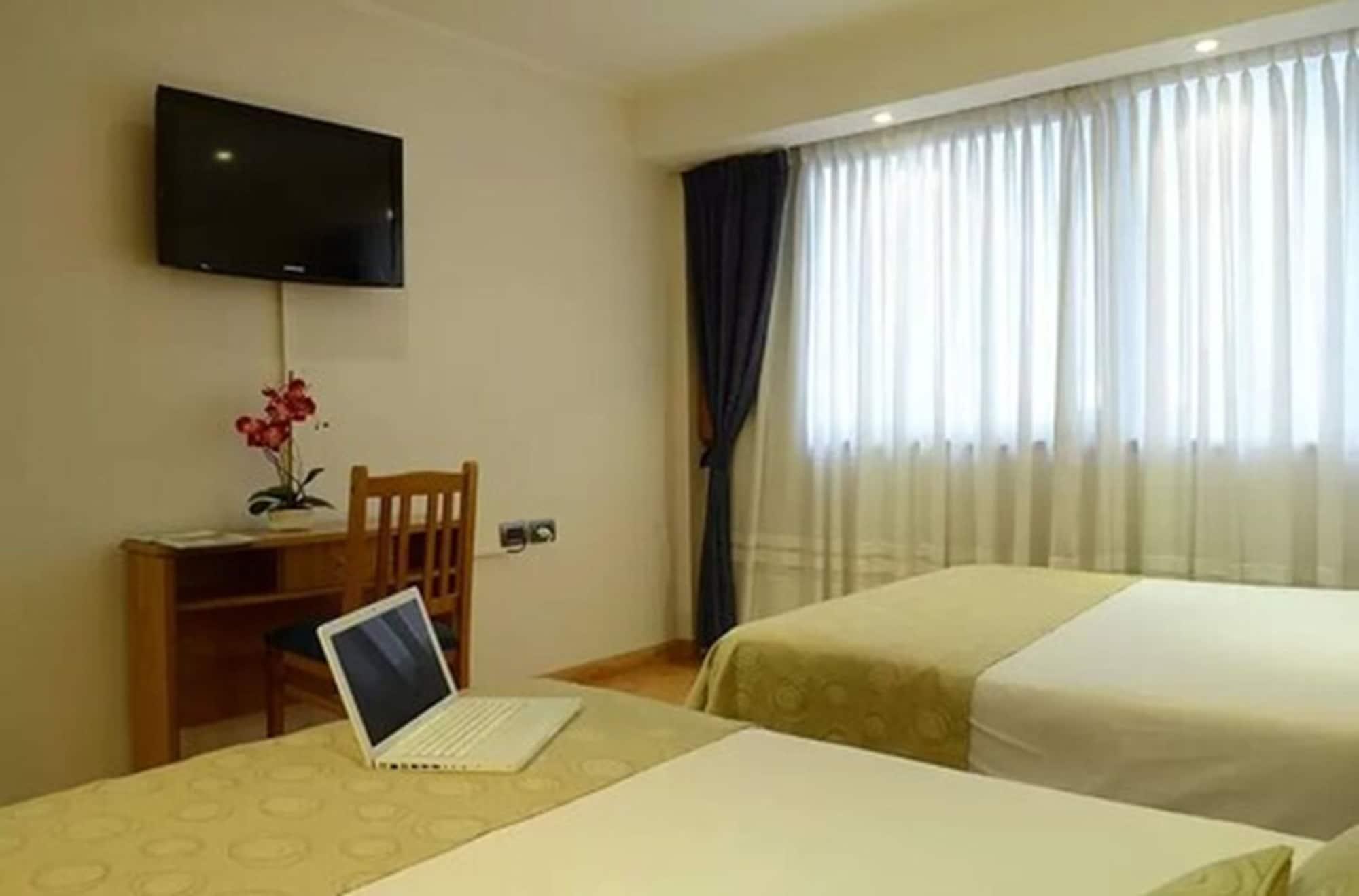 Niken Hotel Spa & Business Center Necochea Dış mekan fotoğraf