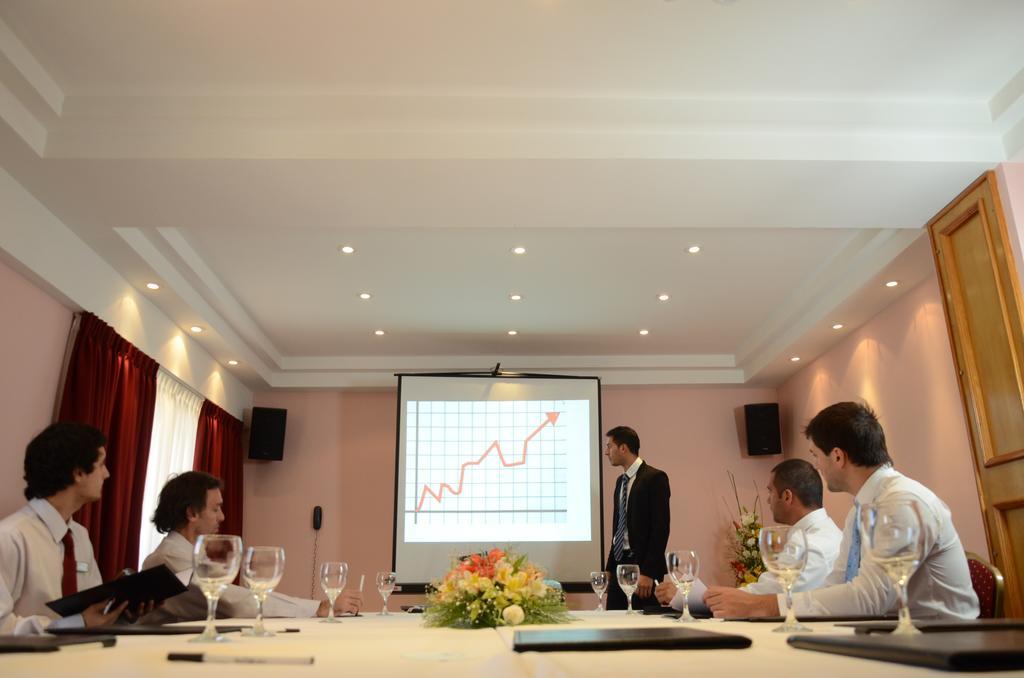 Niken Hotel Spa & Business Center Necochea Dış mekan fotoğraf