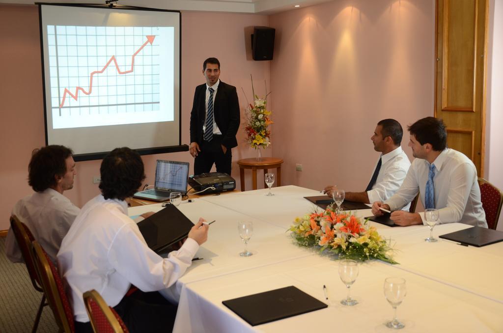 Niken Hotel Spa & Business Center Necochea Dış mekan fotoğraf